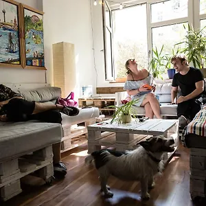 u-inn-berlin-hostel.find-berlin-hotels.com/